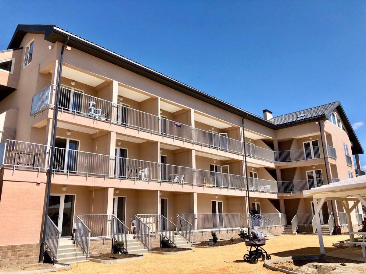 Family Hotel Gribovka Extérieur photo